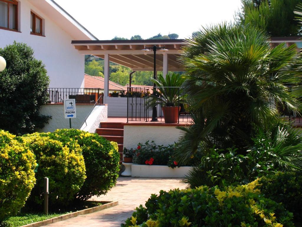 Hotel Giardino Suites&Spa 努马纳 外观 照片